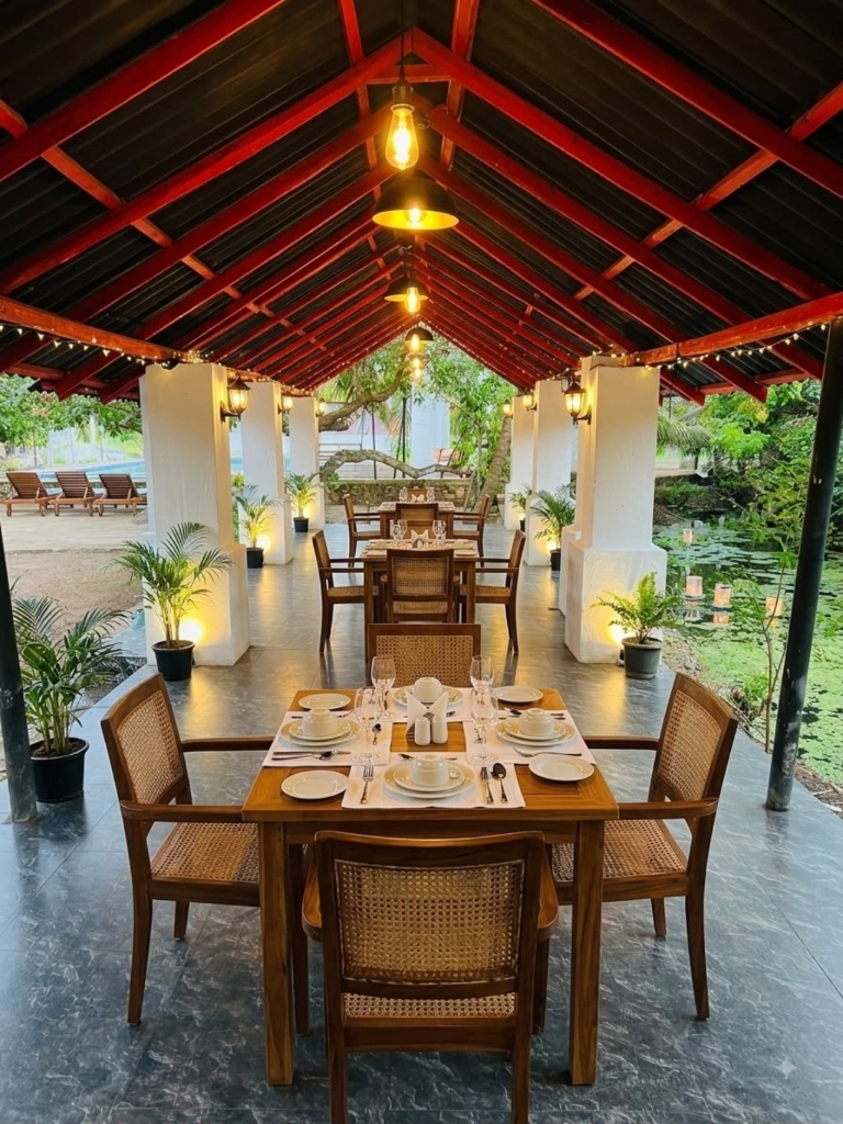 Outdoor Riverside Pavilion & Pool